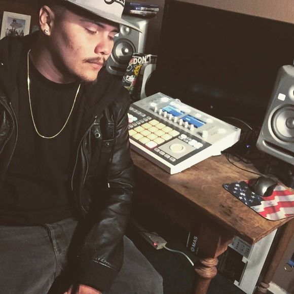 Meet your Posher, Alex - Picture 1 of 1